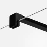 Czarny stylowy wspornik gwarantujący stabilność ścianki walk-in Nesta Black